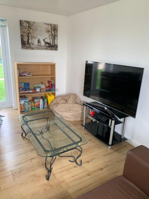 1 Bedroom Annex, Private Bathroom, Peaceful Area Claypits 외부 사진